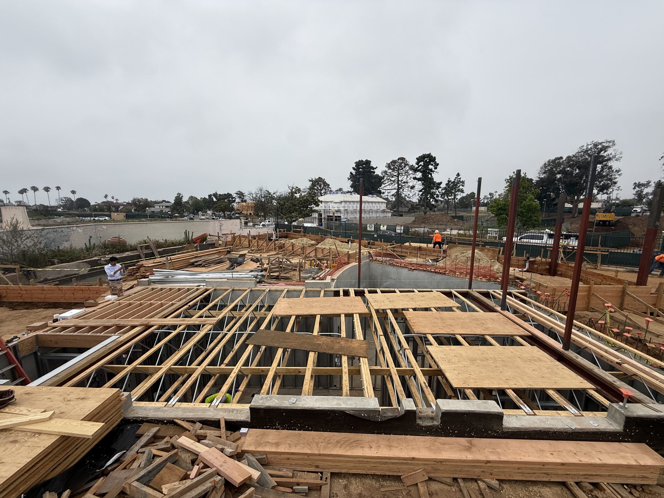 The steel floor structure rising over the basement at 777 Ocampo